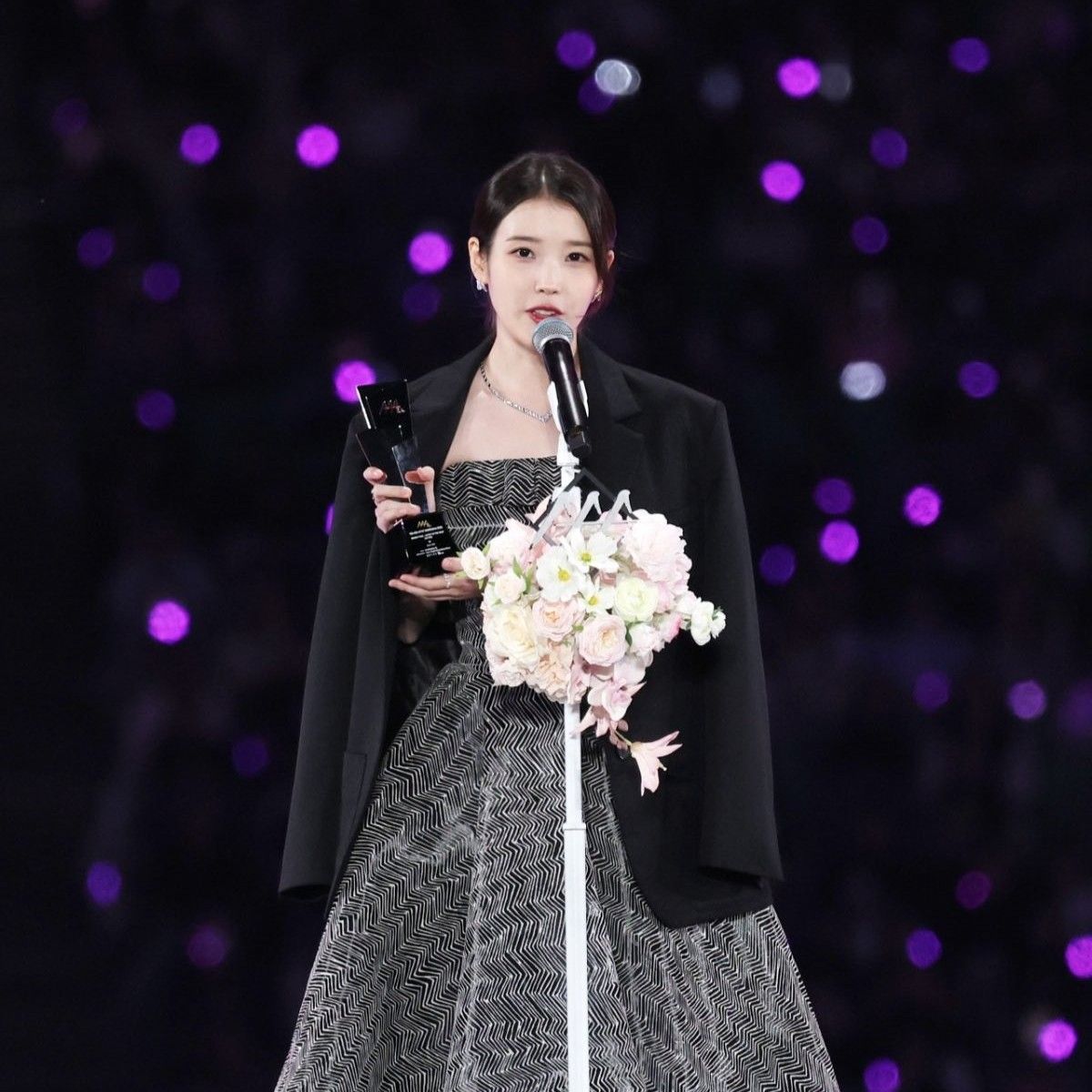 Momen yang diabadikan oleh penggemar IU