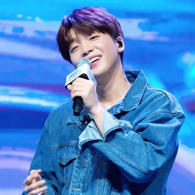 Behind-the-scenes cut of Jeong Sewoon