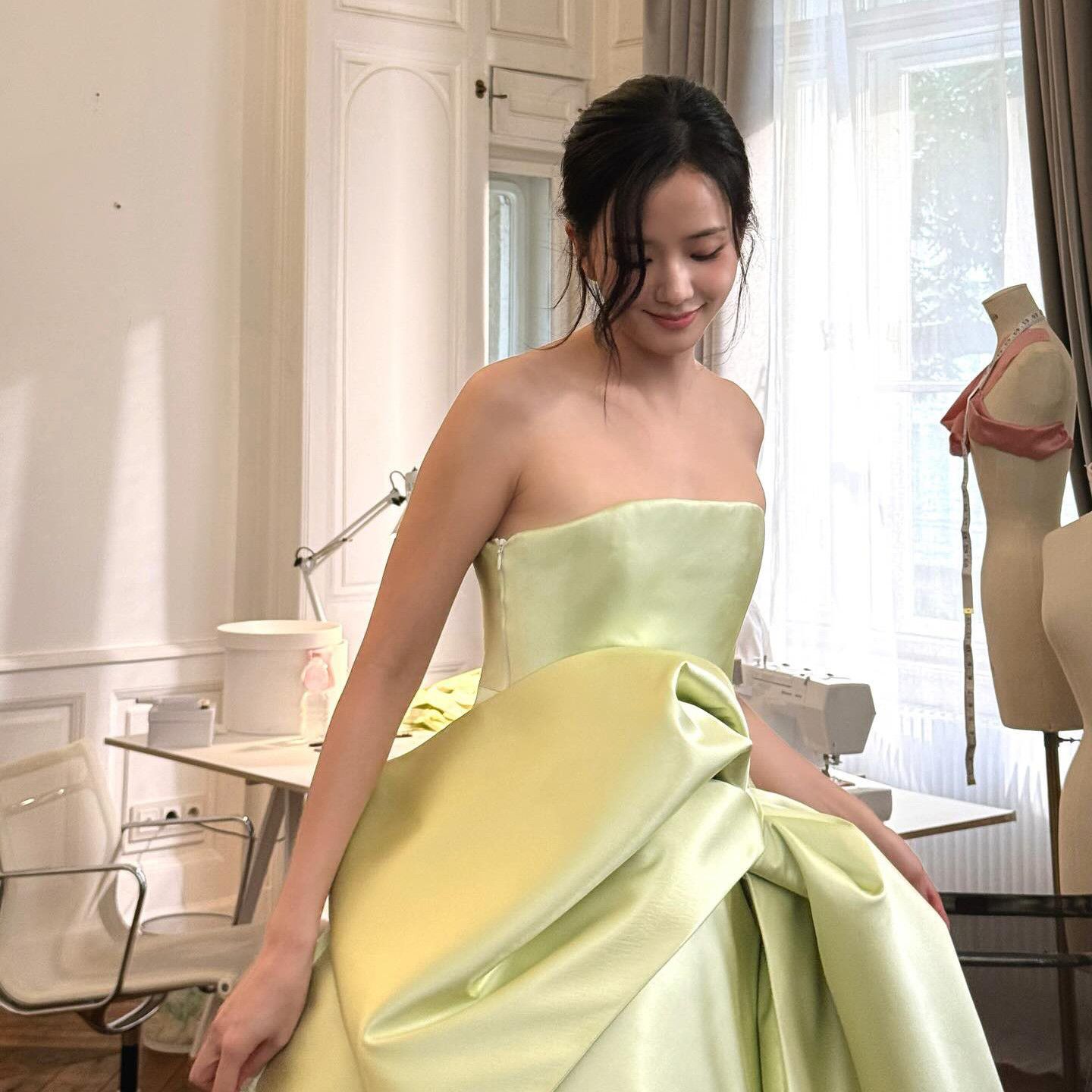 BLACKPINK의 비하인드 컷