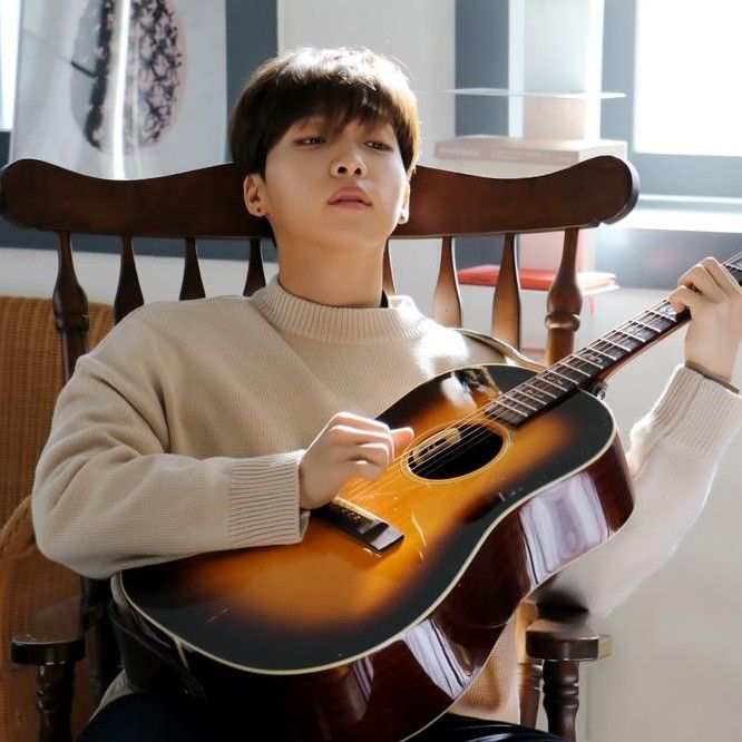 Recent activity shot of Jeong Sewoon
