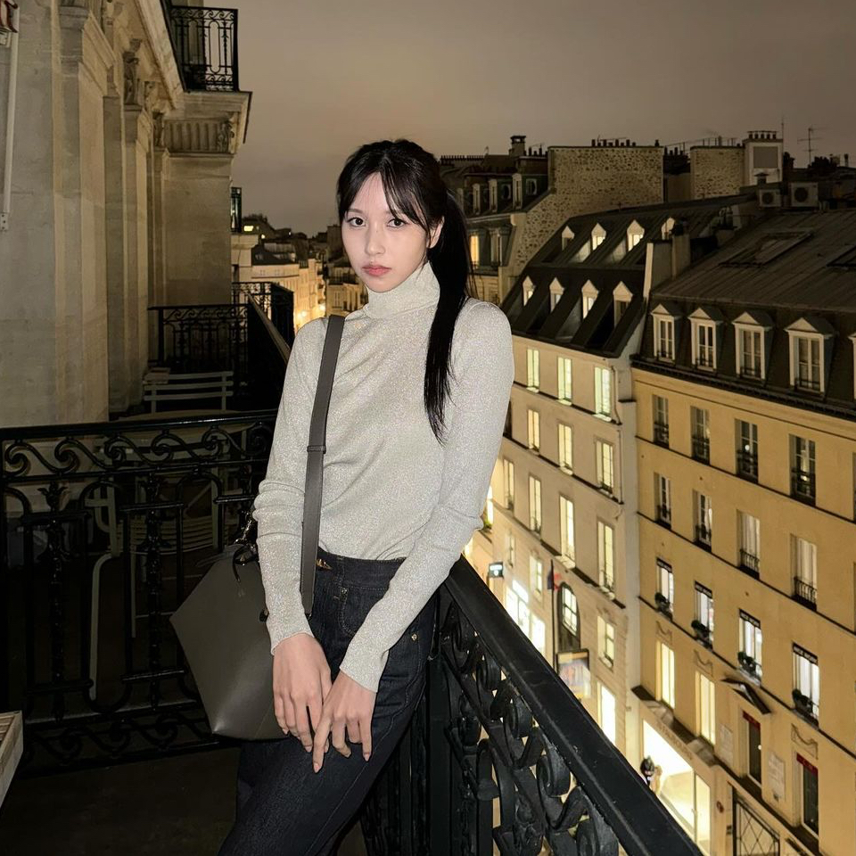 Potret di balik layar Mina (TWICE)