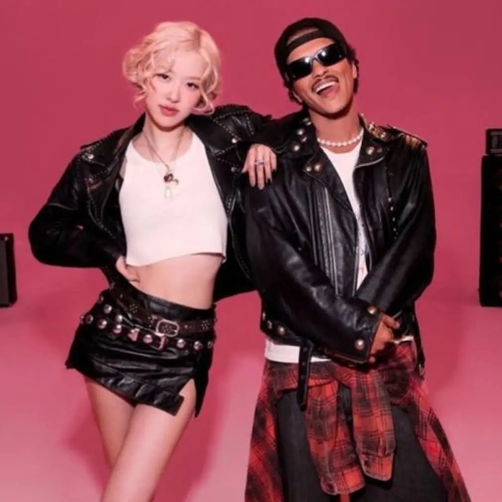 로제 (BLACKPINK)의 비하인드 컷