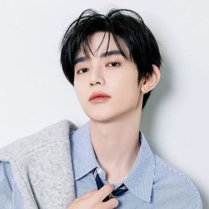 Behind-the-scenes cut of Zhang Hao