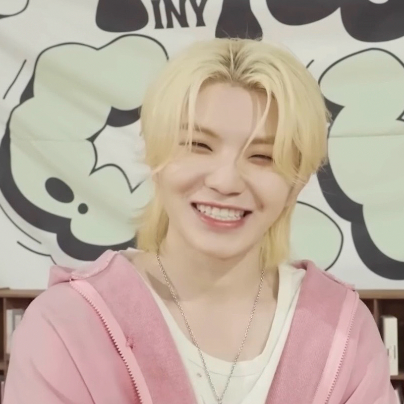 Latest photo of Woozi (SEVENTEEN)