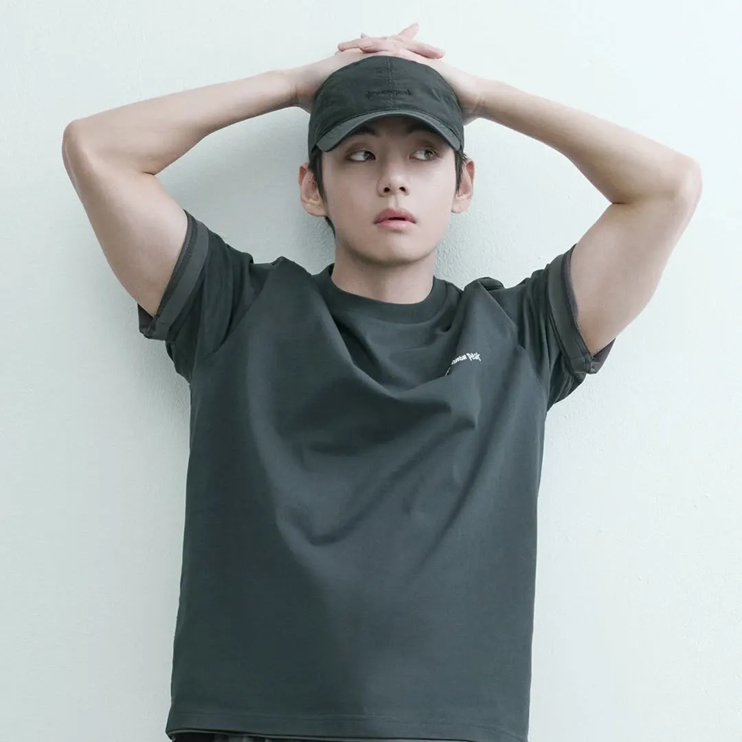 A moment captured by V (BTS)'s fan