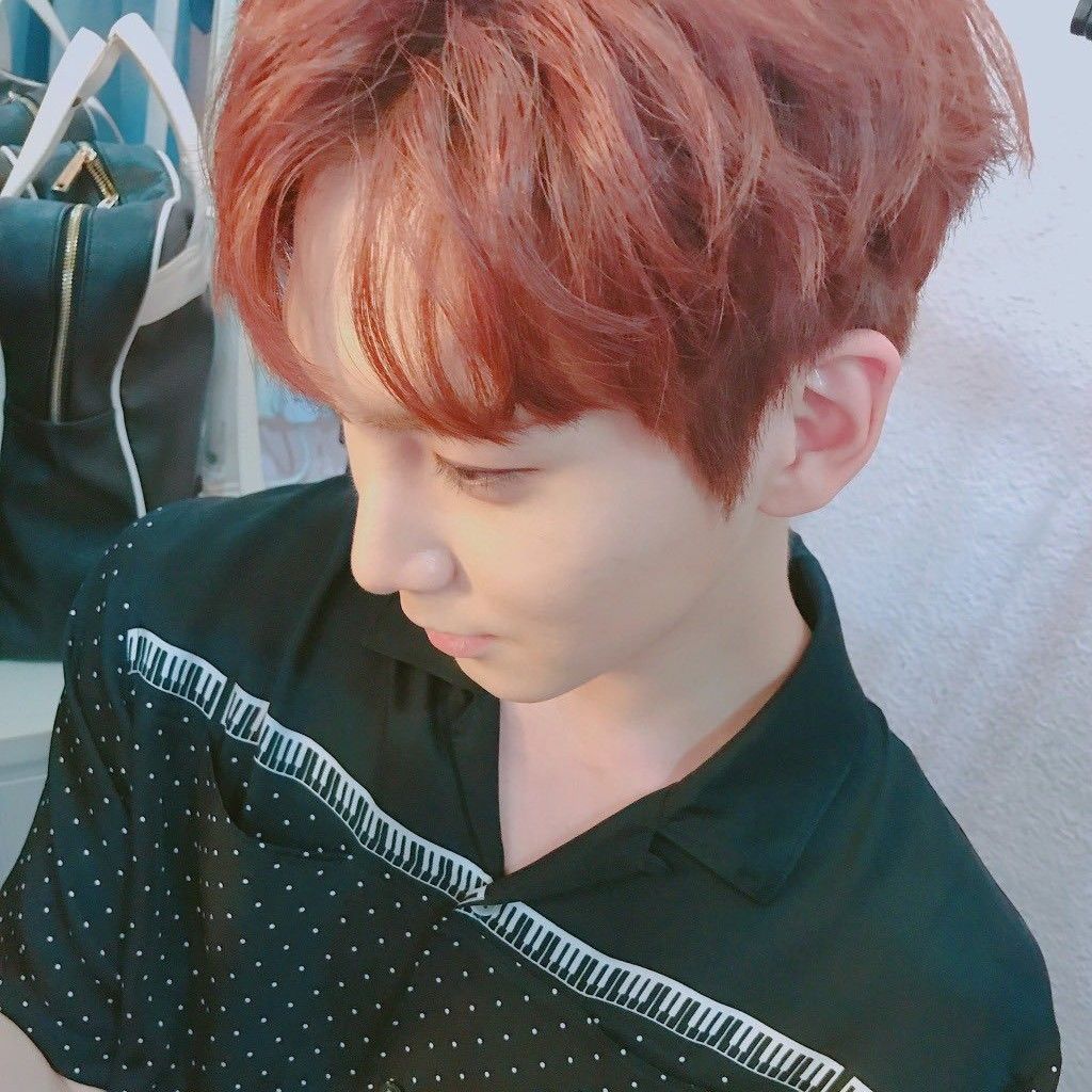 Behind-the-scenes cut of Shinwon (PENTAGON)