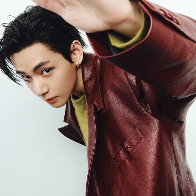 Foto terbaru V (BTS)