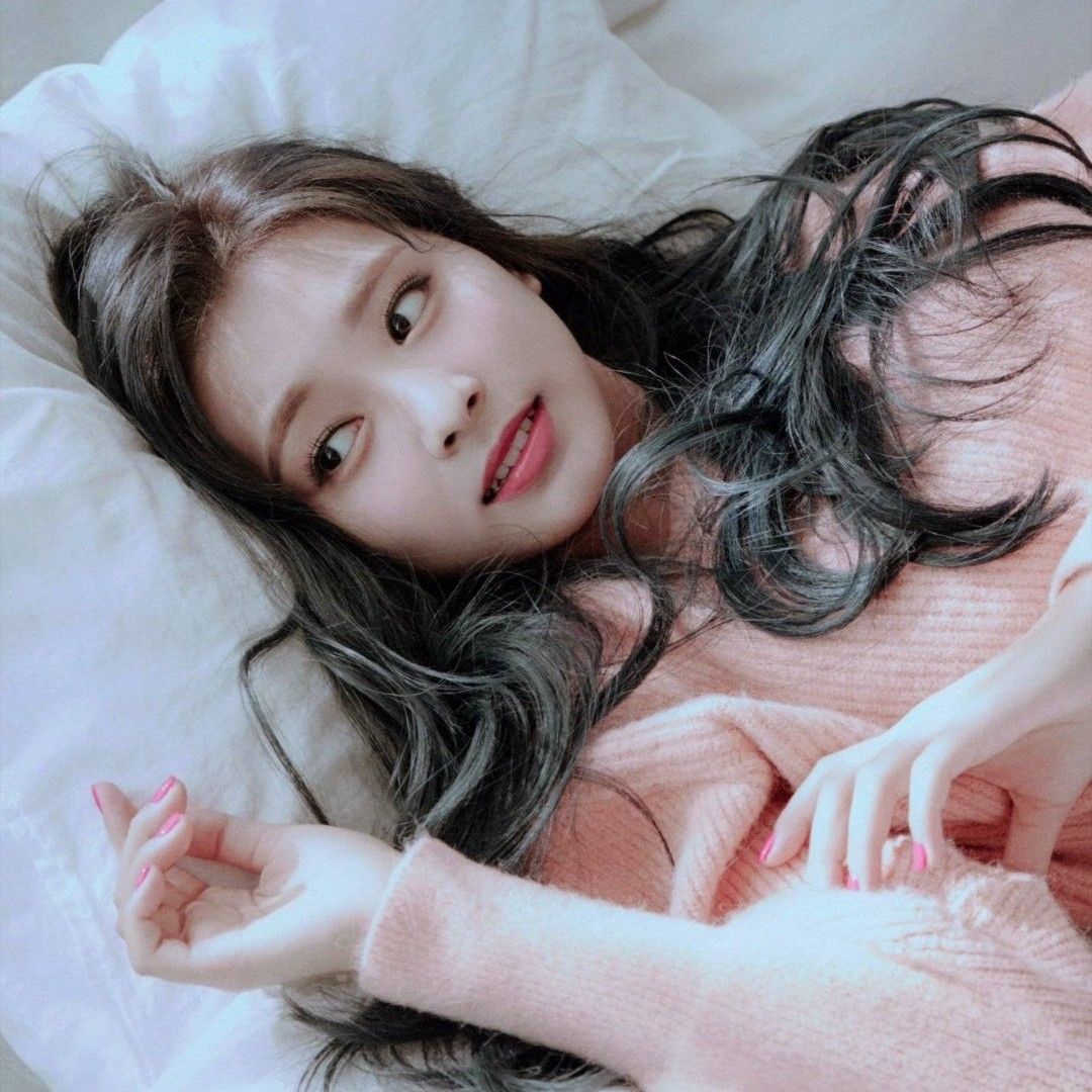 쯔위 (TWICE)의 최신 사진