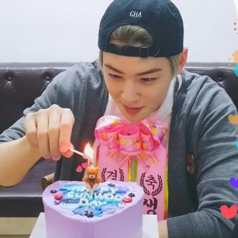 Recent activity shot of Eunwoo (ASTRO)