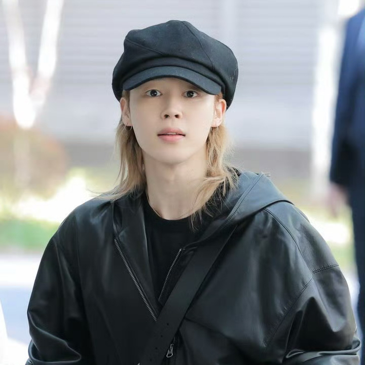 Foto aktivitas terbaru Jimin (BTS)