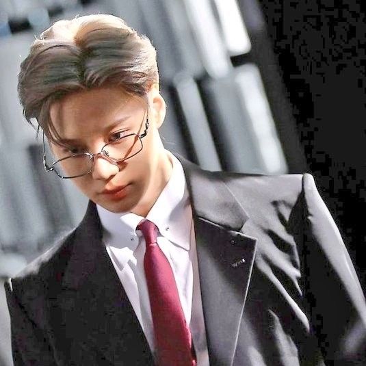 A moment captured by Taemin (SHINee)'s fan