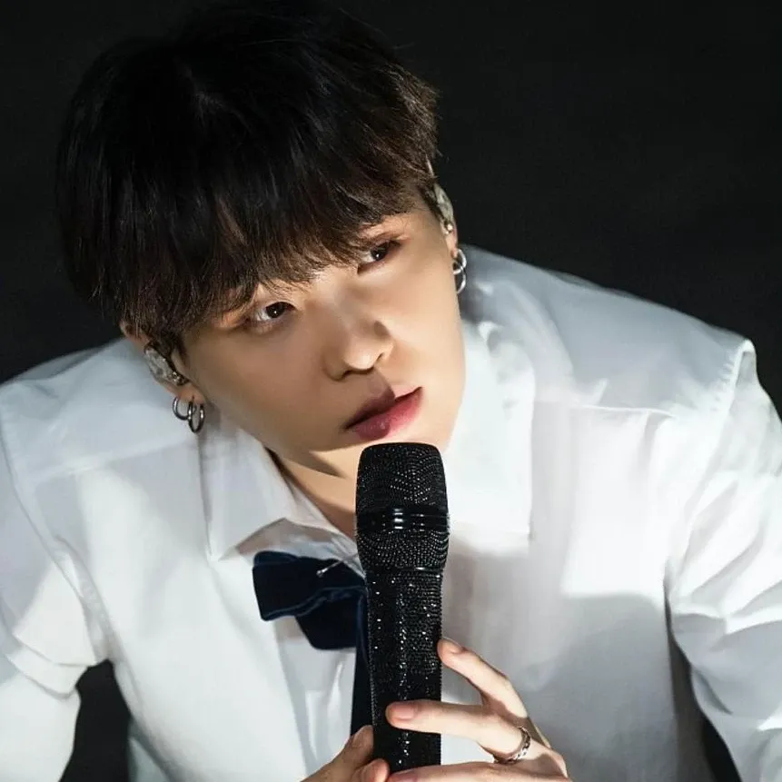 Momen yang diabadikan oleh penggemar SUGA (BTS)