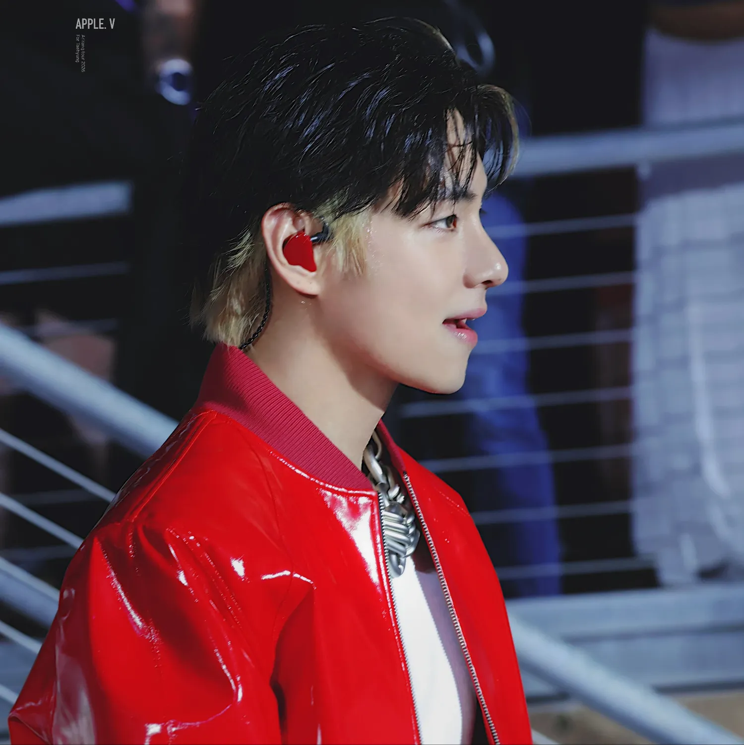 Latest photo of V (BTS)
