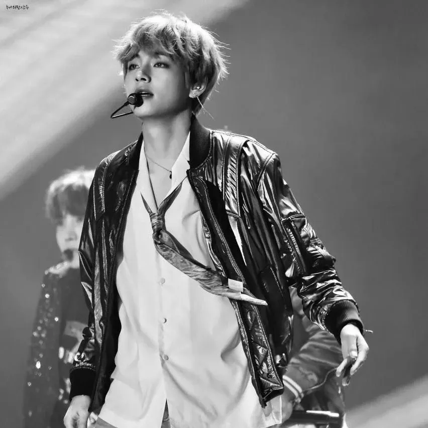 V (BTS)の最新写真