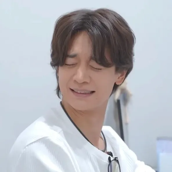 珉豪 (SHINee)粉絲拍下的瞬間