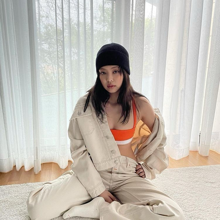 Foto terbaru Jennie (BLACKPINK)