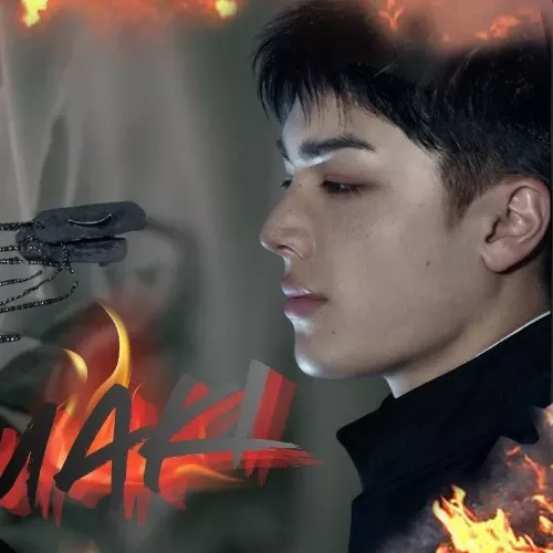 Recent activity shot of Maki (&TEAM)