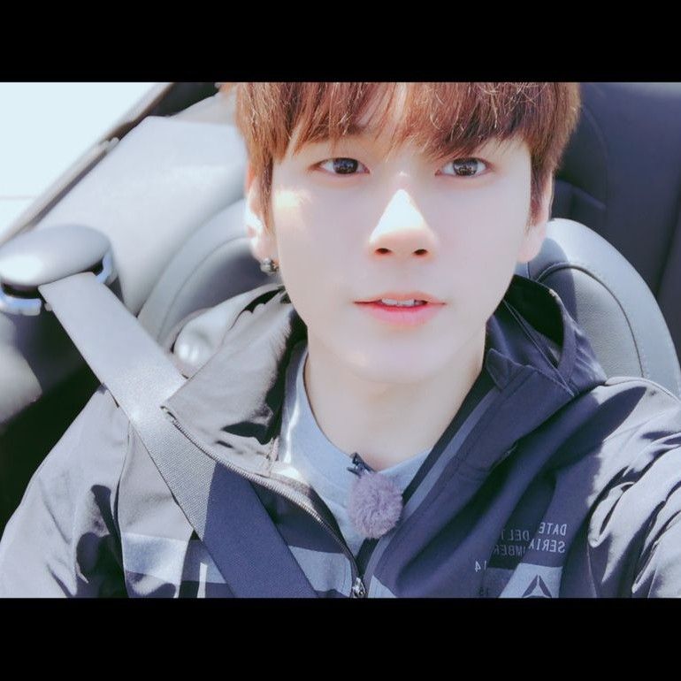 Behind-the-scenes cut of Ong Seongwu