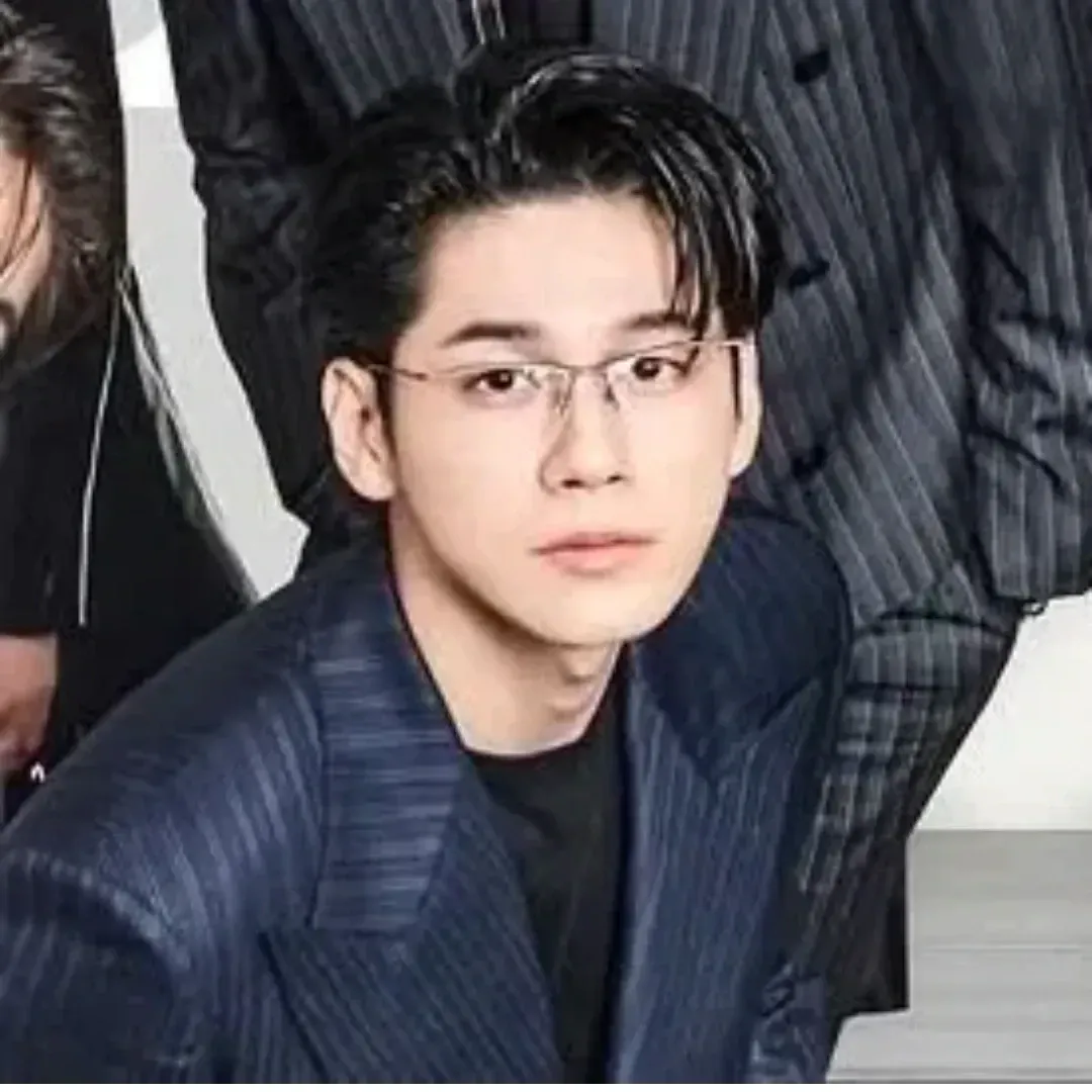 옹성우의 비하인드 컷
