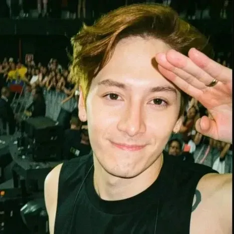 A moment captured by Jackson (GOT7)'s fan