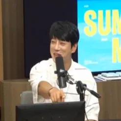 Latest photo of Hwang Chiyeol
