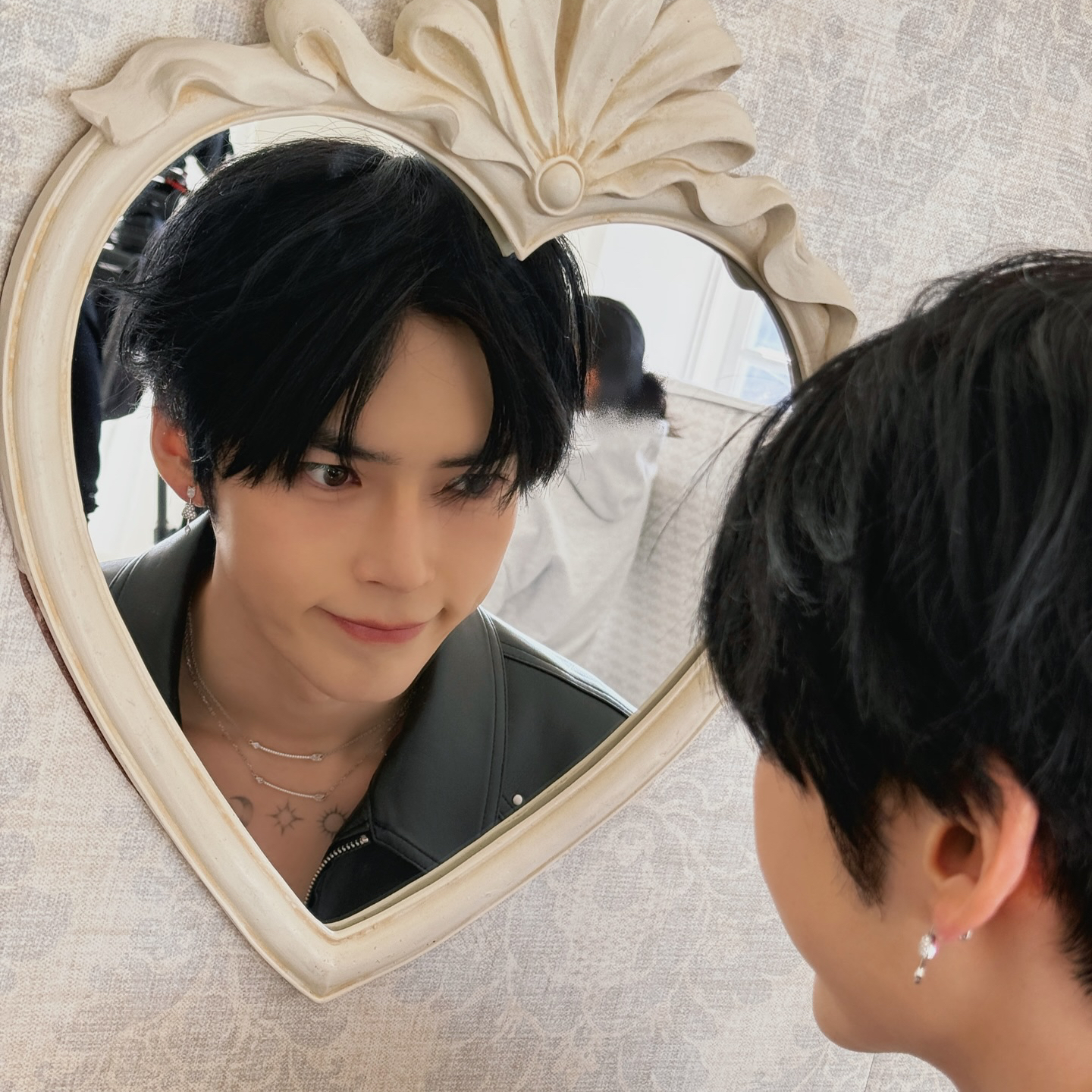 성한빈 (제로베이스원) 최근 활동샷