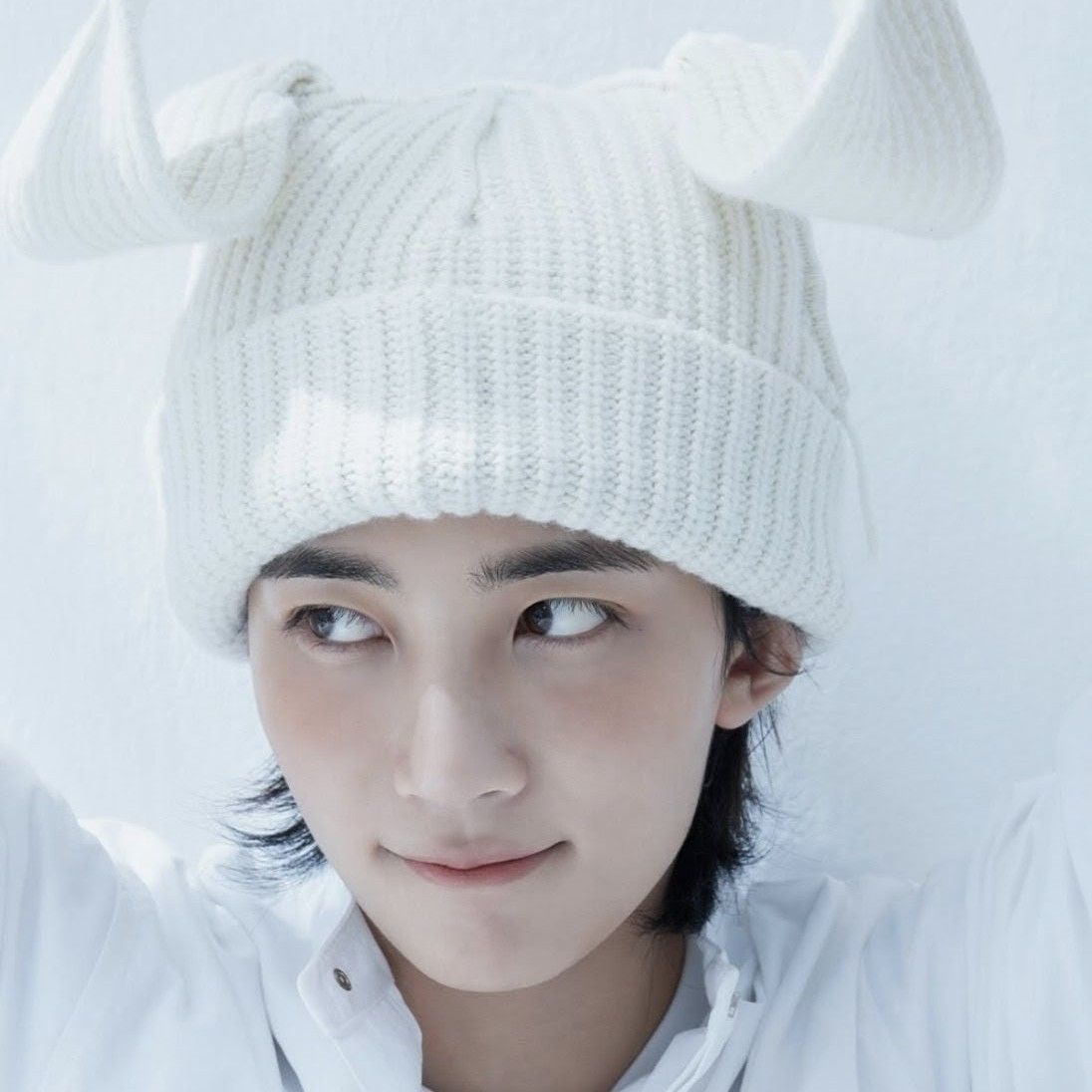 Latest photo of Jeonghan (SEVENTEEN)