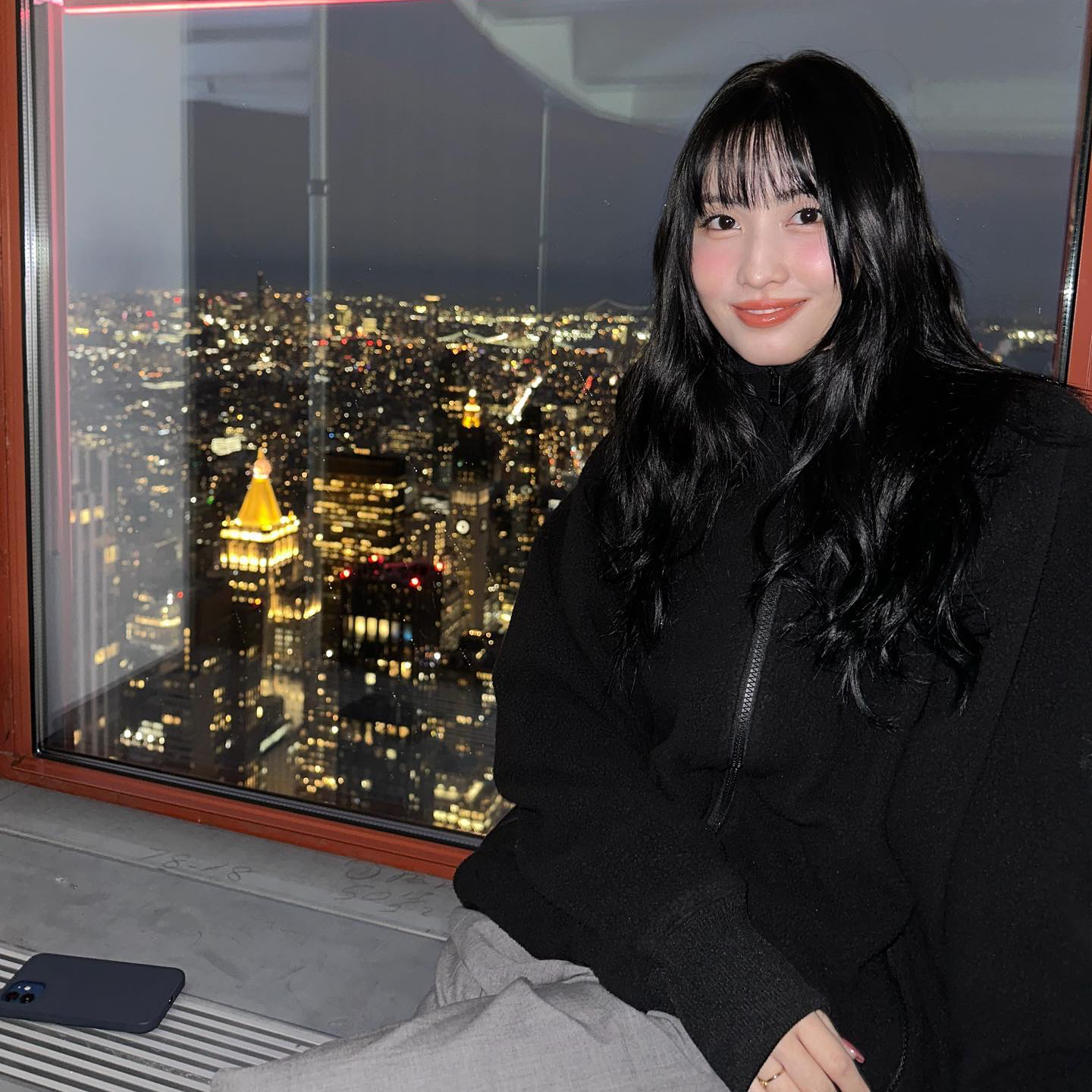 Momen yang diabadikan oleh penggemar Momo (TWICE)