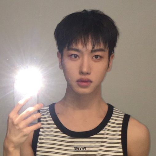 Recent activity shot of Huiwon (n.SSign)