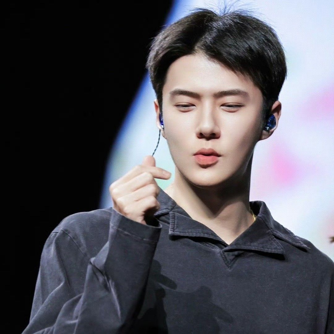 Momen yang diabadikan oleh penggemar Sehun (EXO)