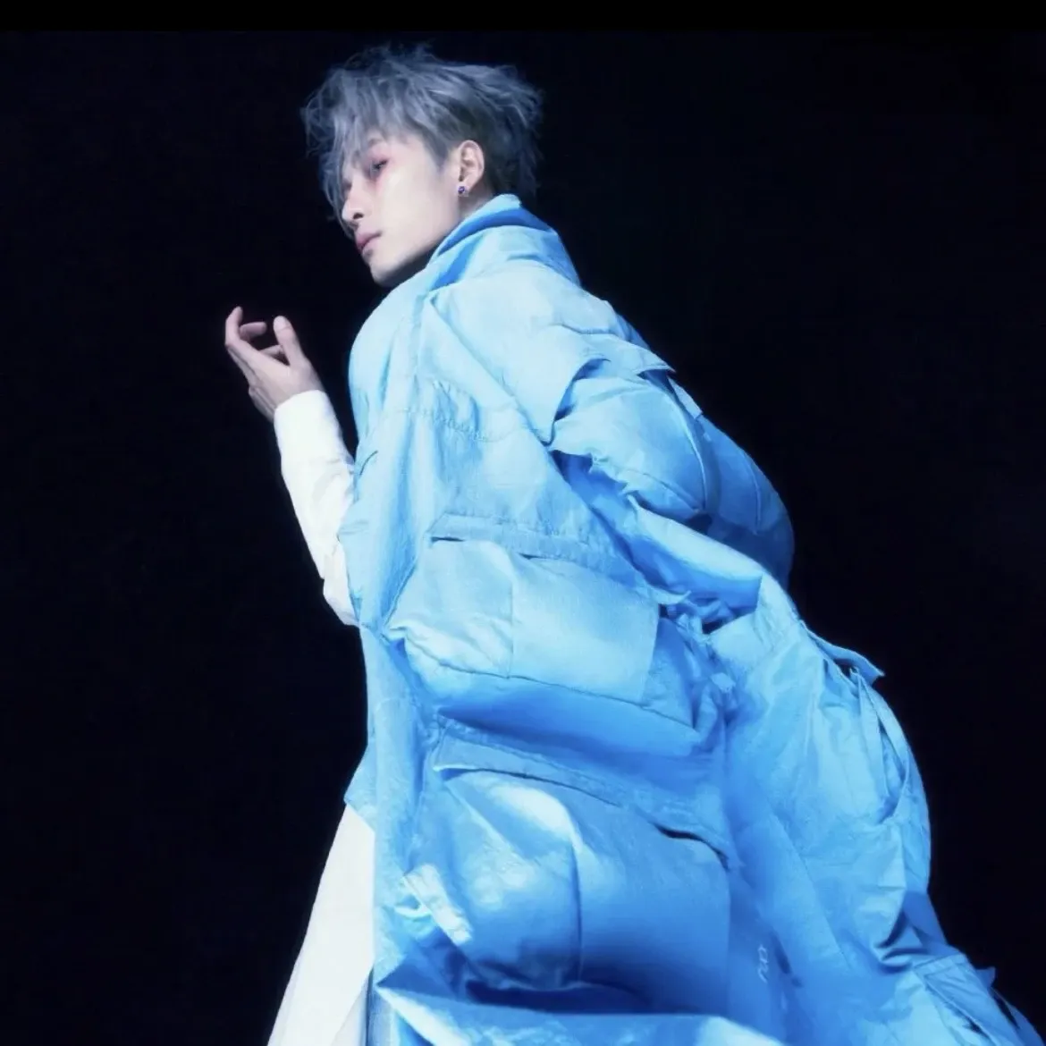 Behind-the-scenes cut of Jackson (GOT7)