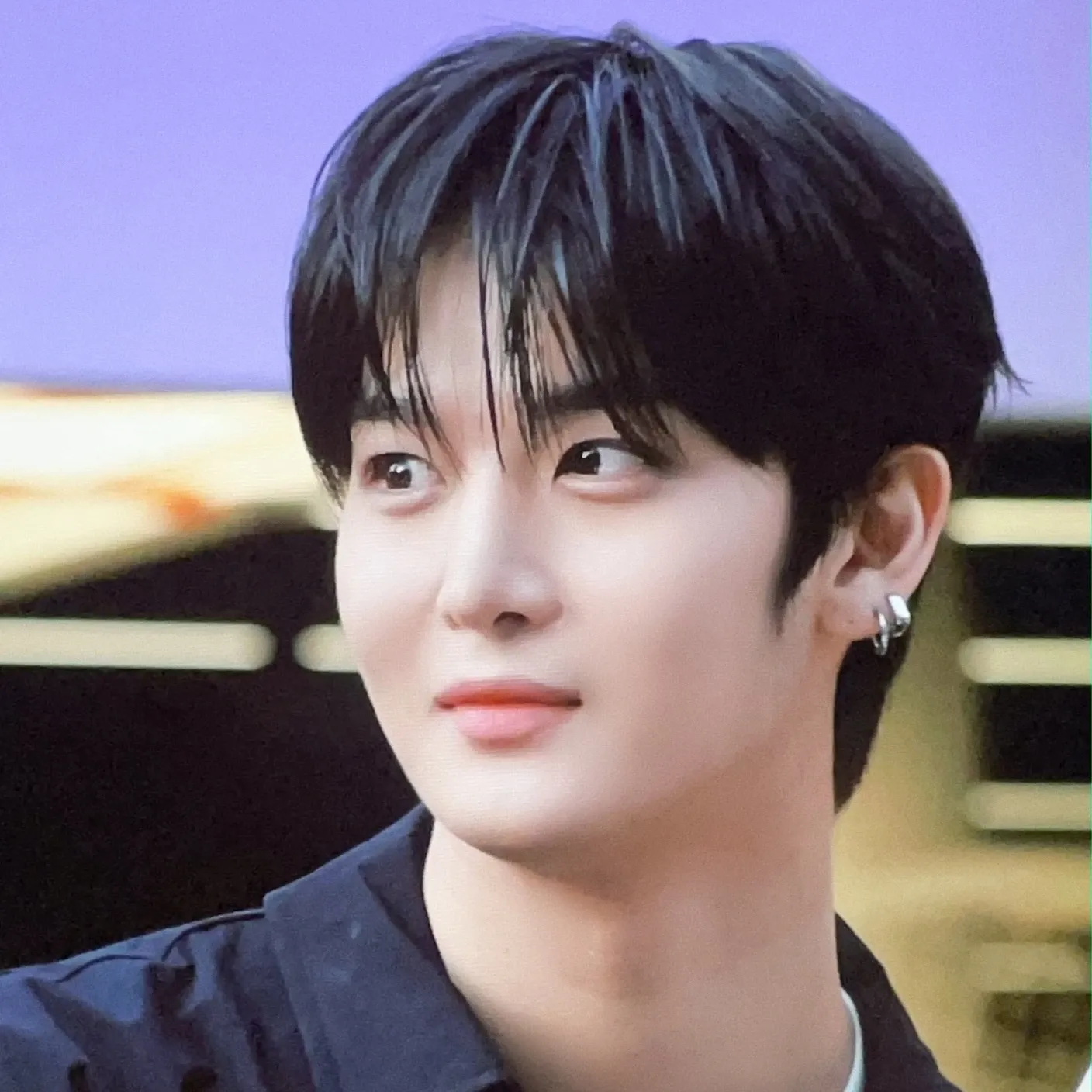 Behind-the-scenes cut of Bae Jinyoung