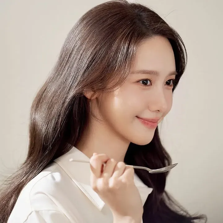 ユナ (少女時代)の最近の活動写真