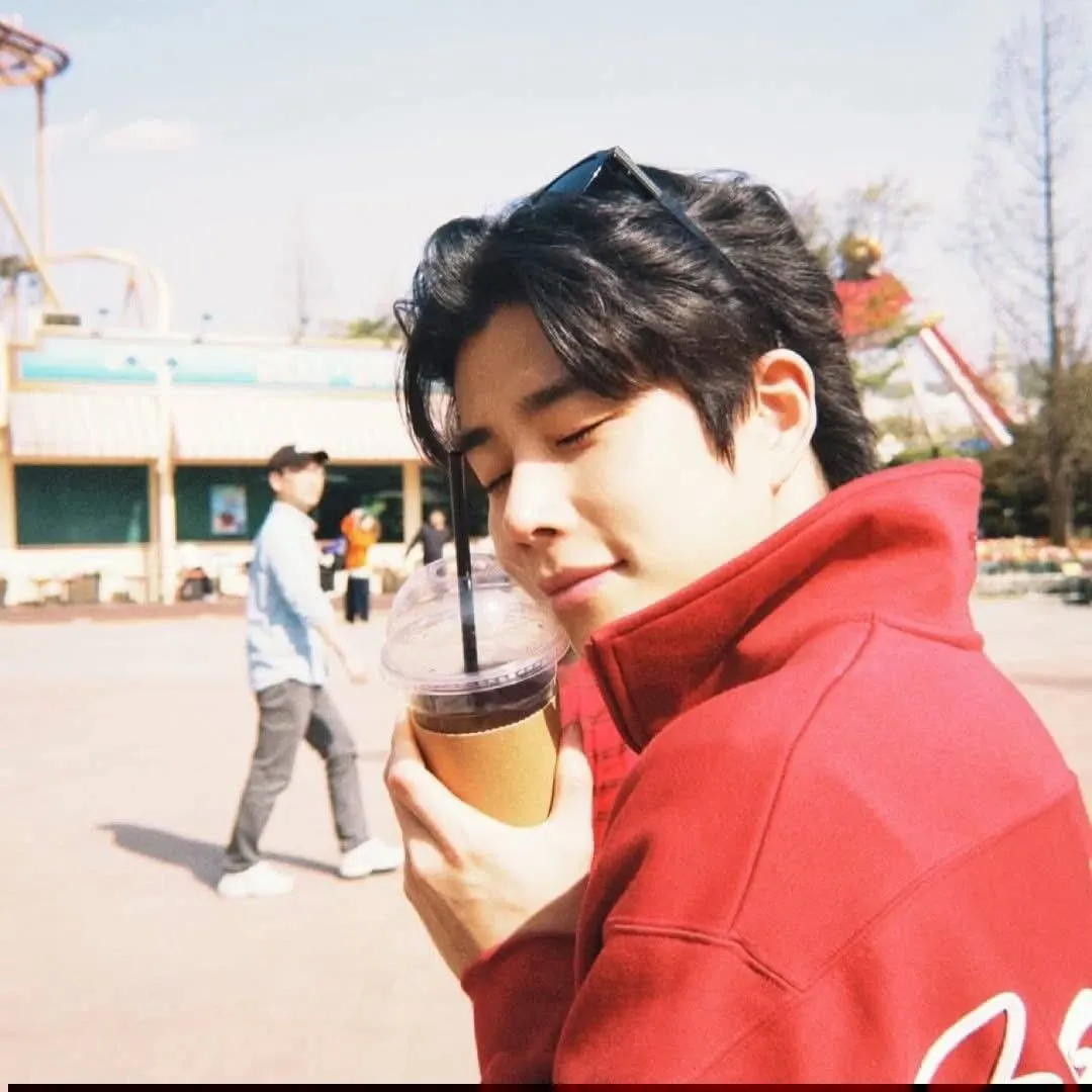 Recent activity shot of MJ (ASTRO)