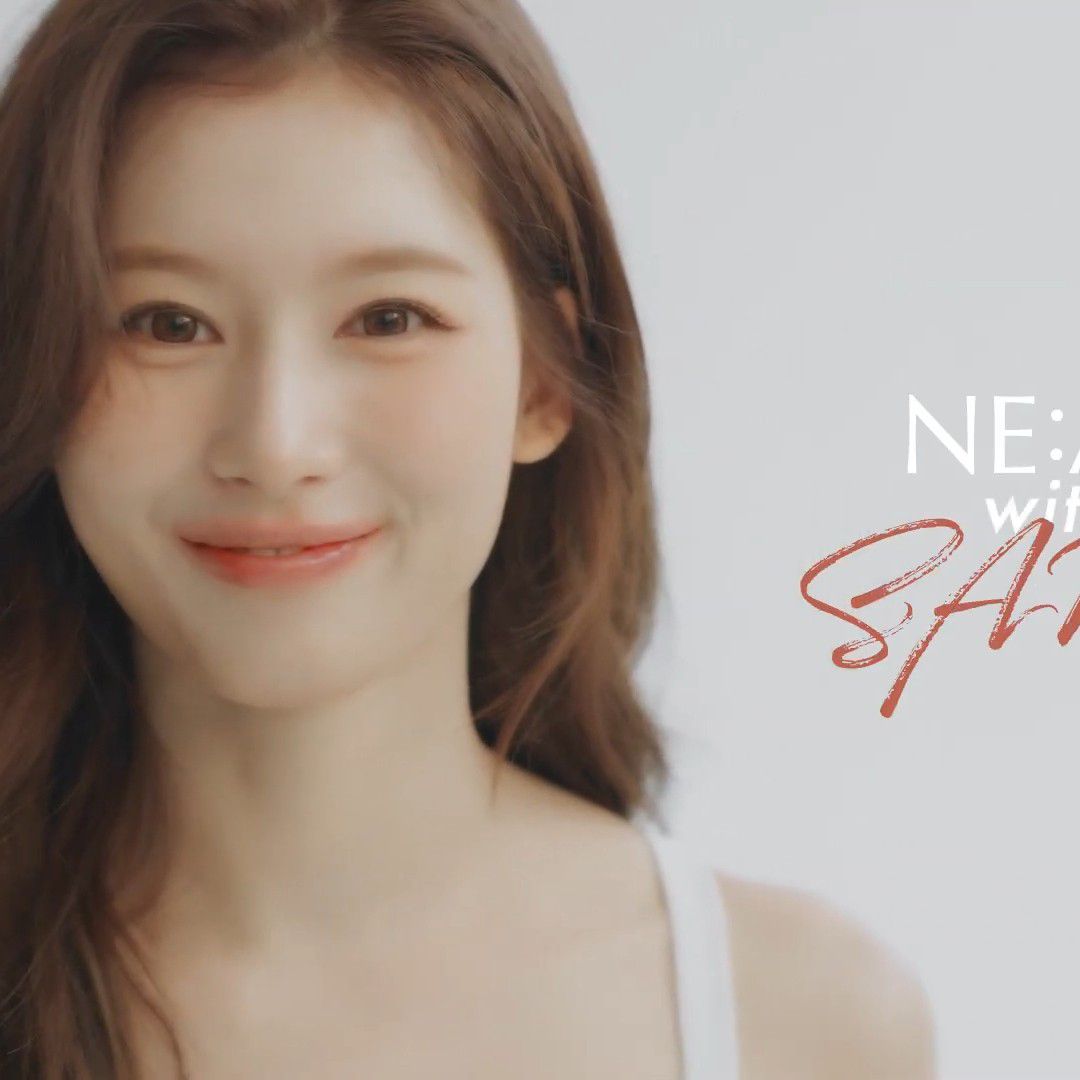 Foto aktivitas terbaru Sana (TWICE)