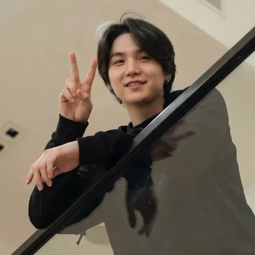 Momen yang diabadikan oleh penggemar SUGA (BTS)