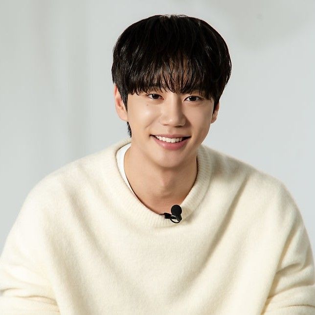 Latest photo of Lee Junyoung