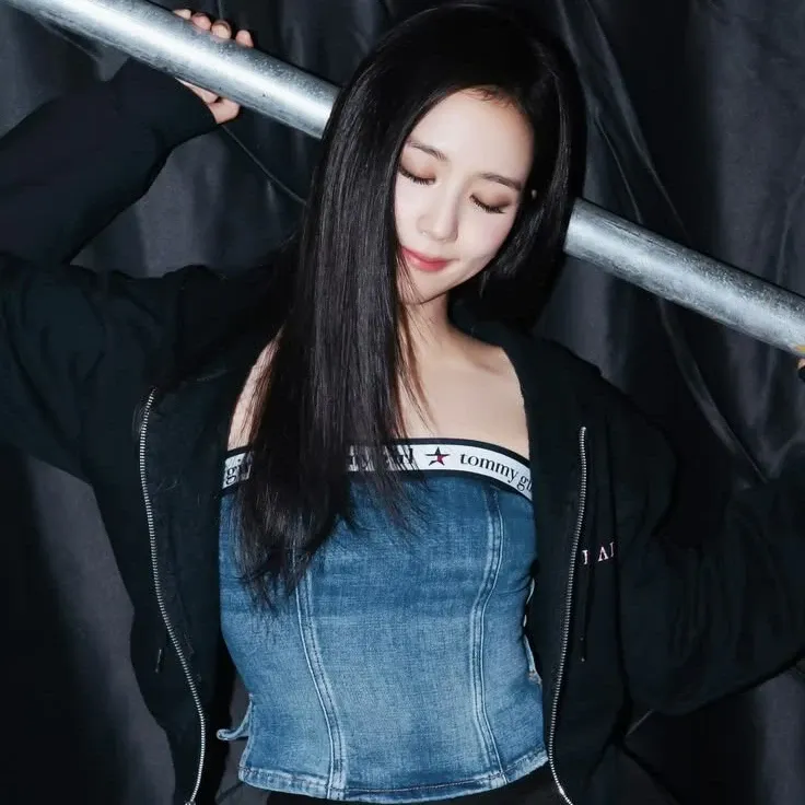 Momen yang diabadikan oleh penggemar Jisoo (BLACKPINK)