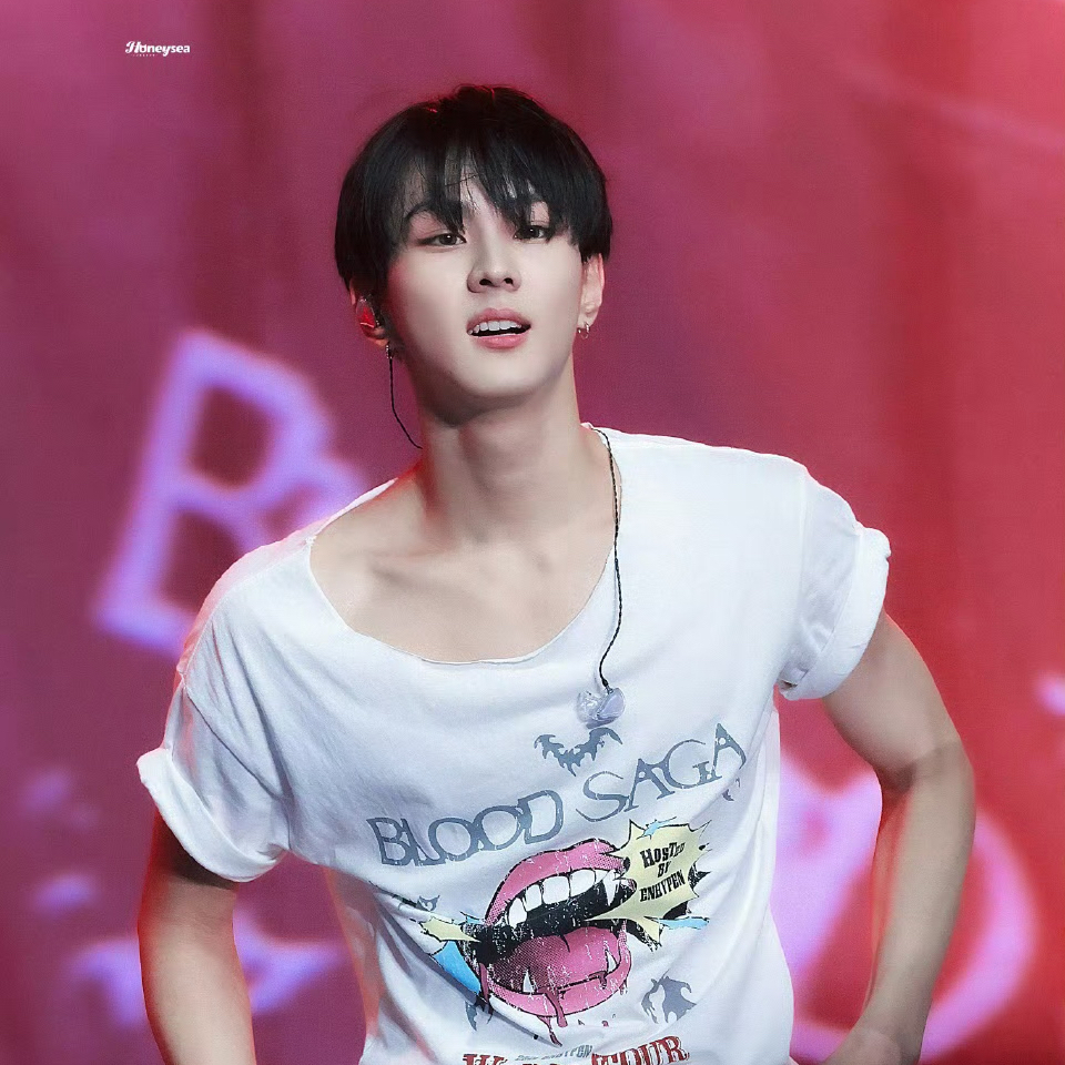 Latest photo of Jungwon (ENHYPEN)
