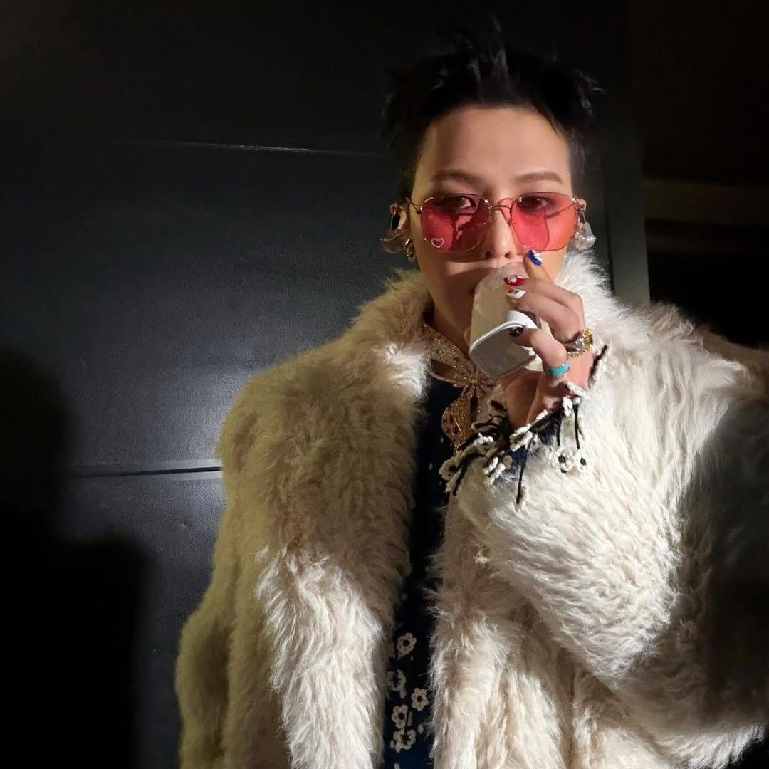 Recent activity shot of G-DRAGON (BIGBANG)