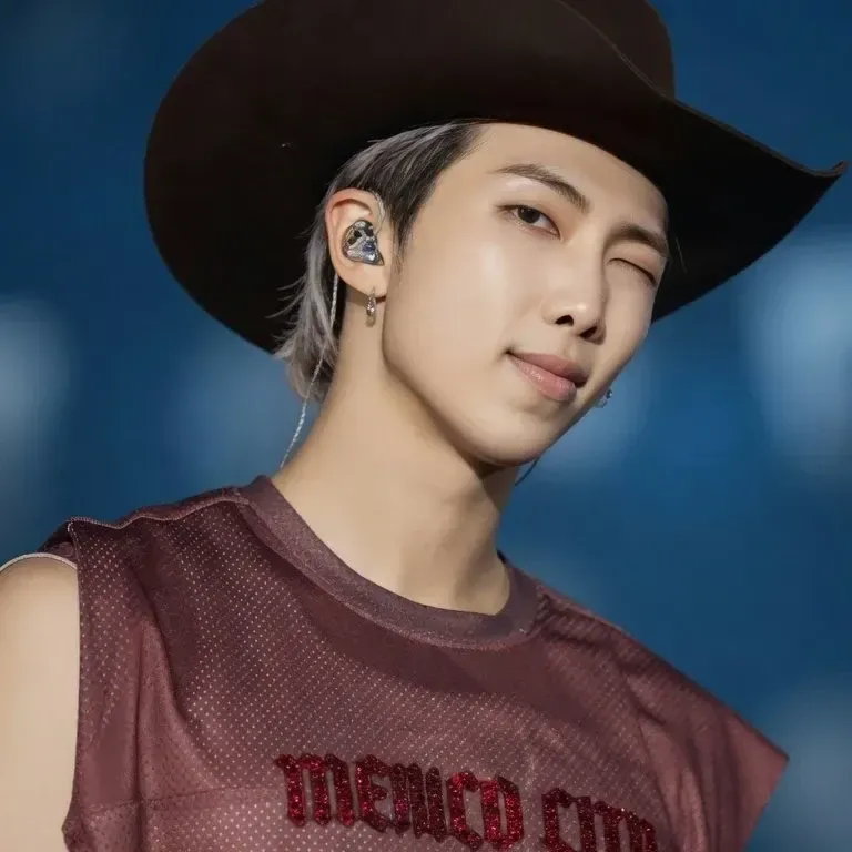 Behind-the-scenes cut of RM (BTS)