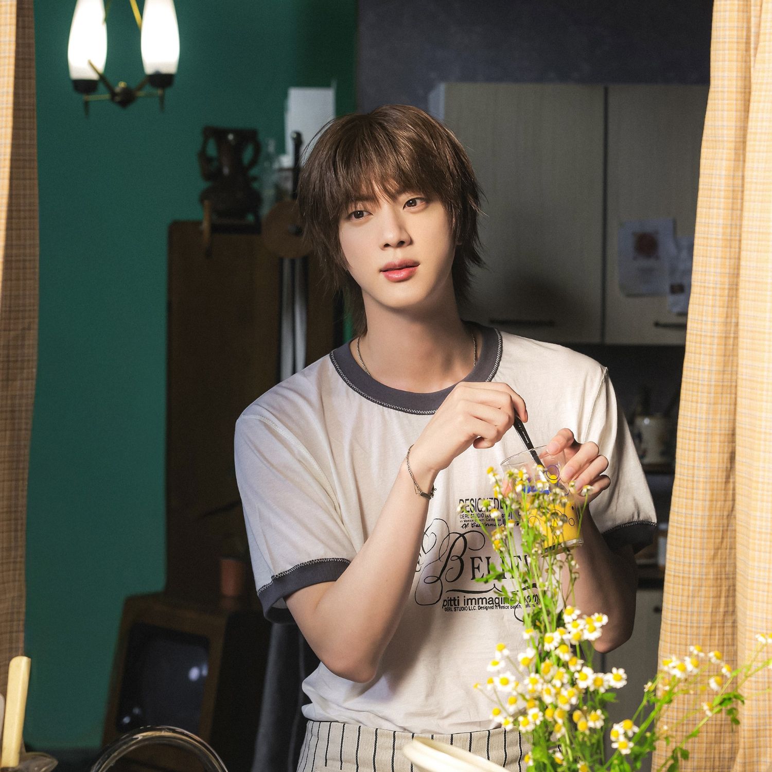 Latest photo of Jin (BTS)