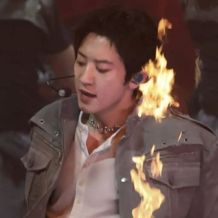 찬열 (EXO)의 최신 사진