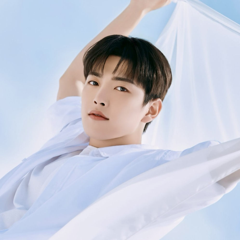 에이티즈 최근 활동샷