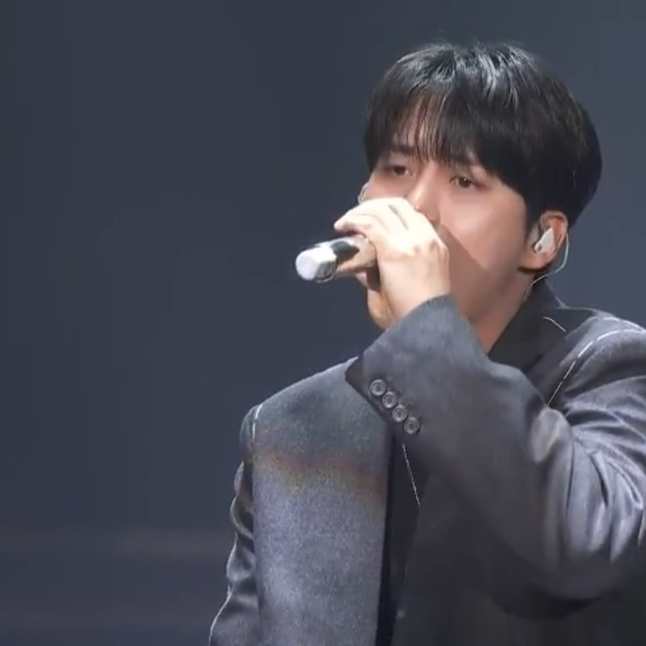 A moment captured by Jongho (ATEEZ)'s fan