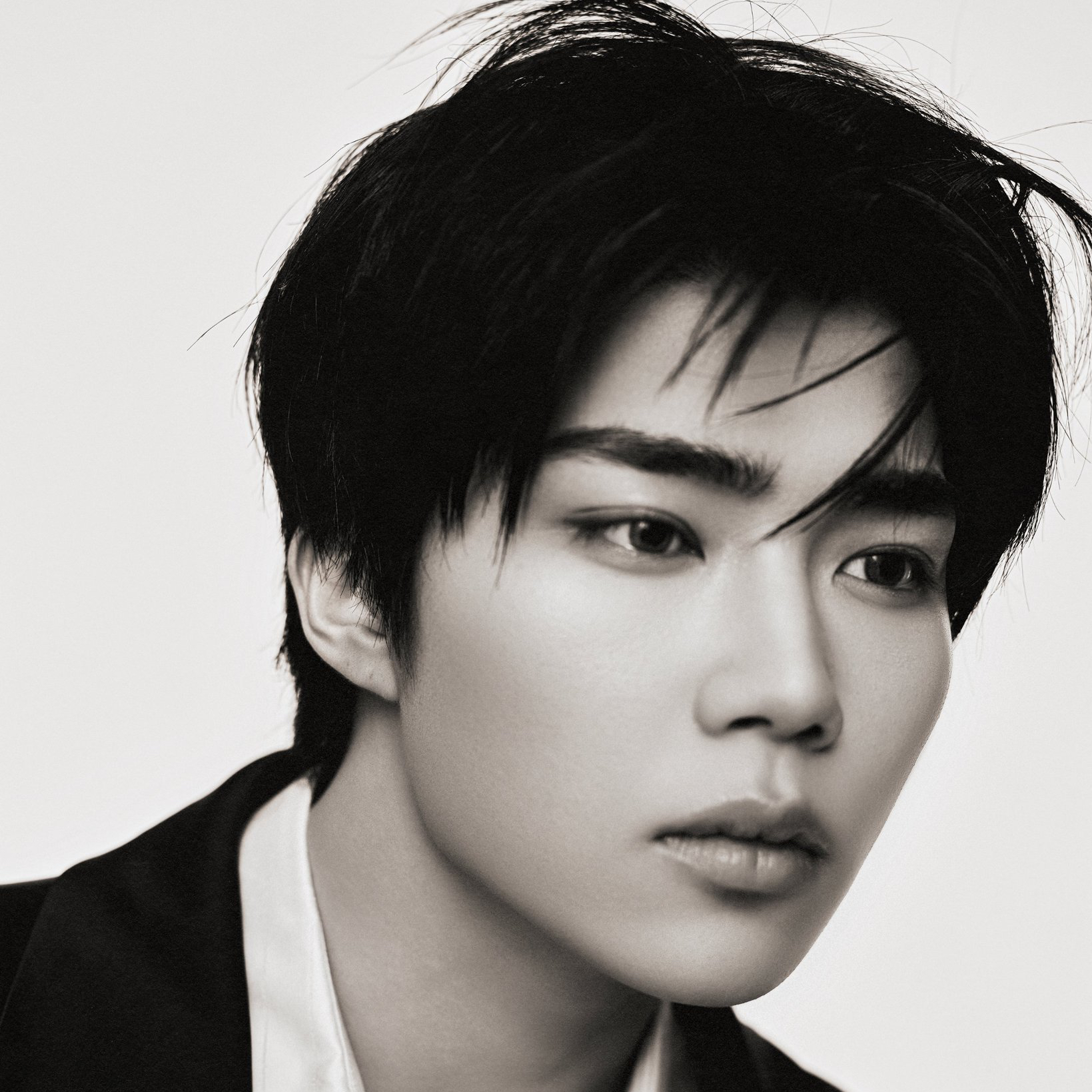 Recent activity shot of Park Gunwook (ZEROBASEONE)