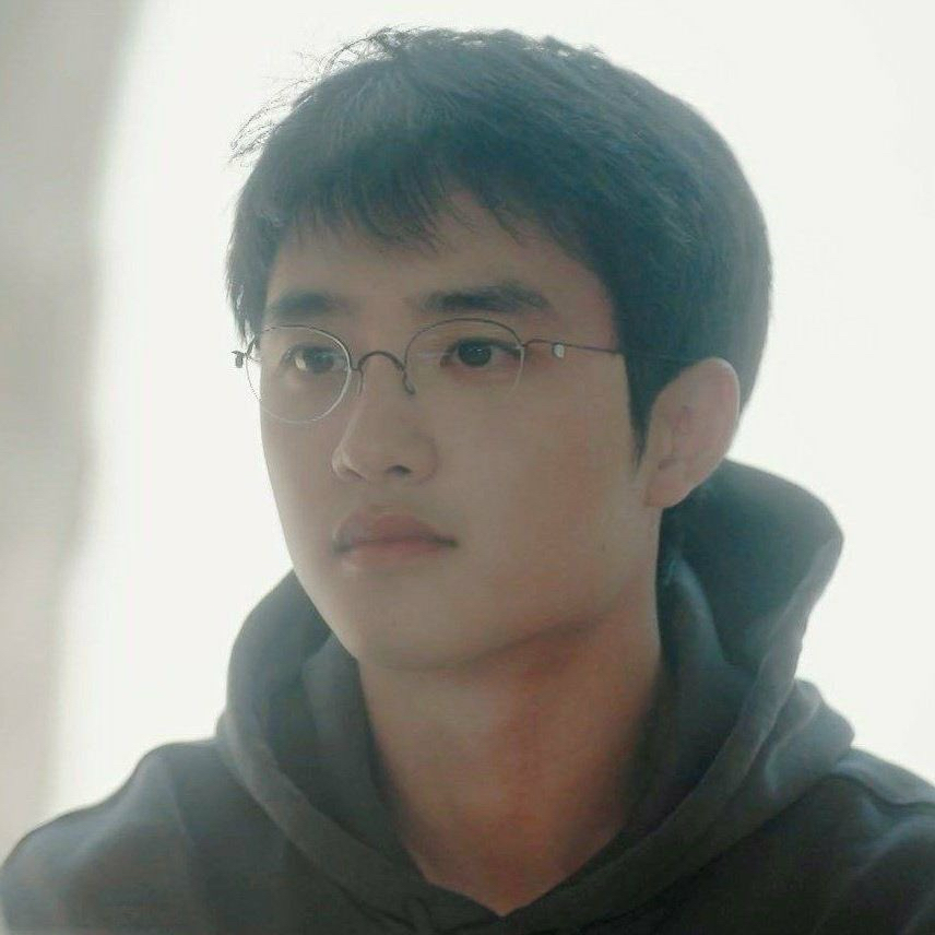 D.O. (EXO)粉絲拍下的瞬間