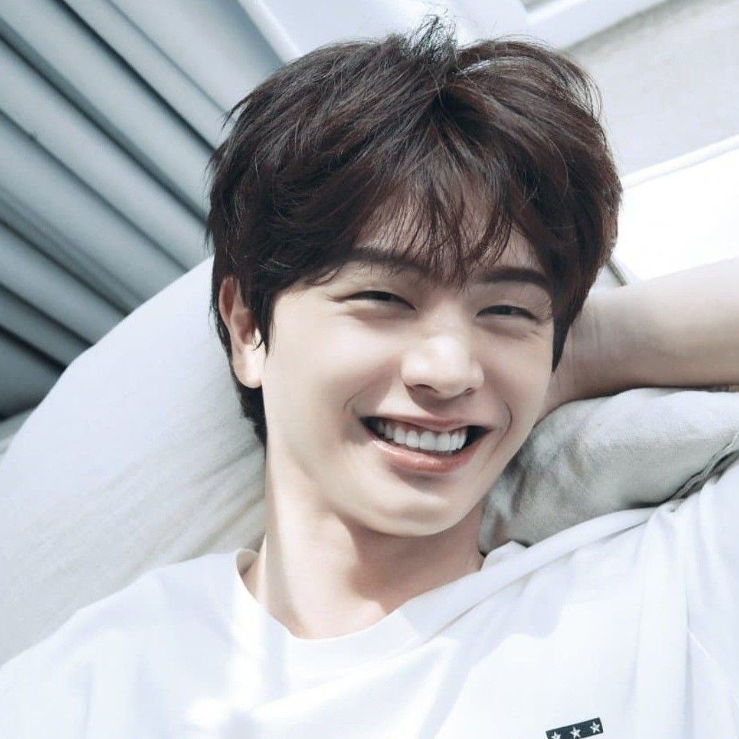 A moment captured by Yook Sungjae (BTOB)'s fan