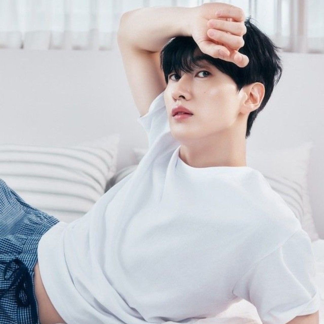 Recent activity shot of Eunhyuk (Super Junior)