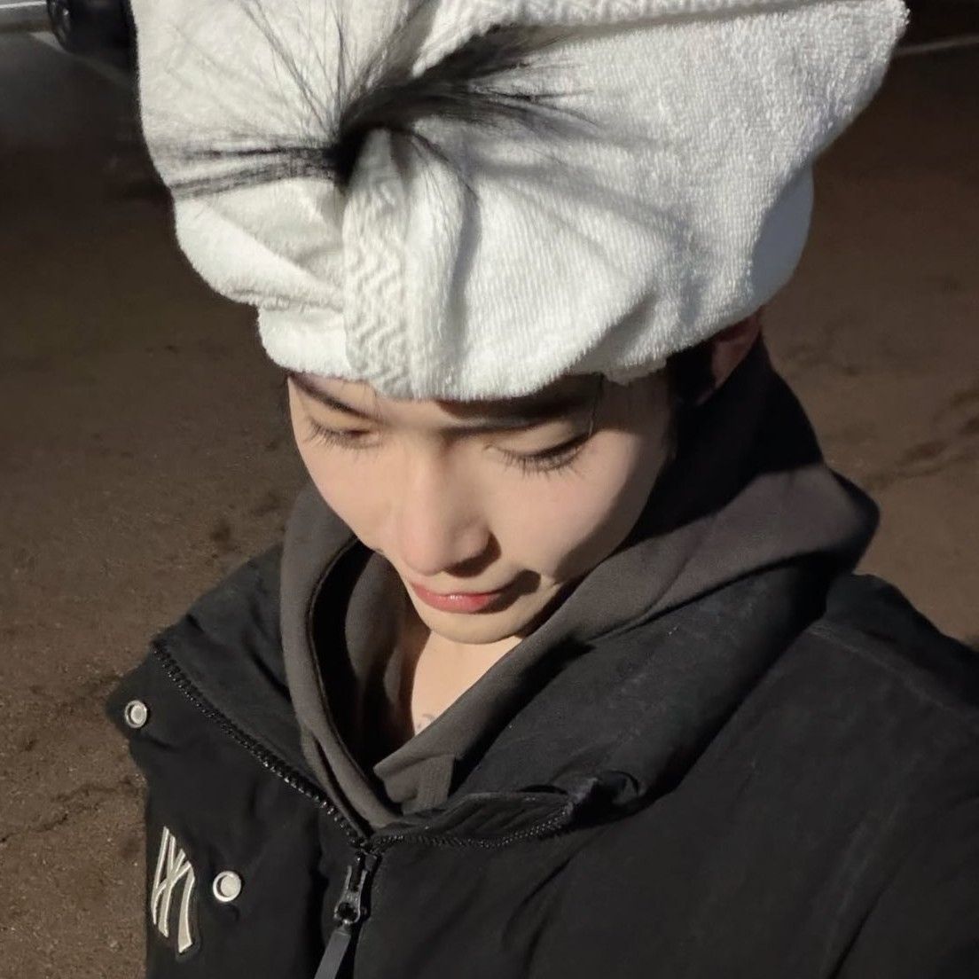 Latest photo of Sung Hanbin (ZEROBASEONE)